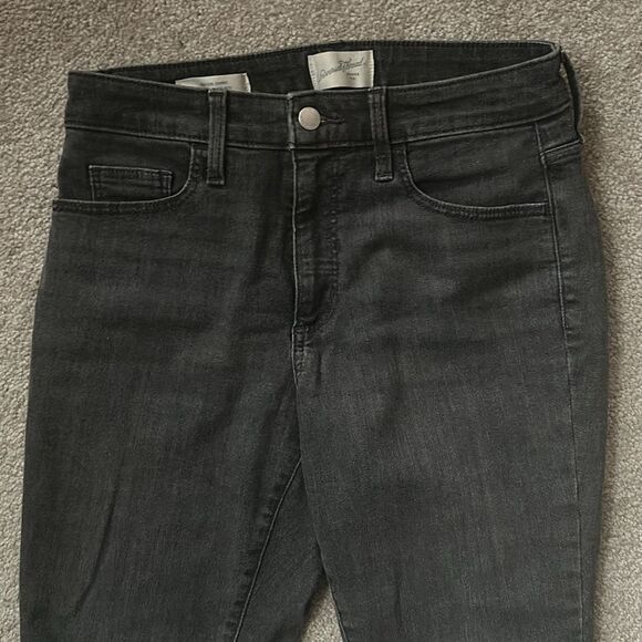 Universal Thread Goods Co. High Rise Skinny Jeans! - Picture 4 of 12